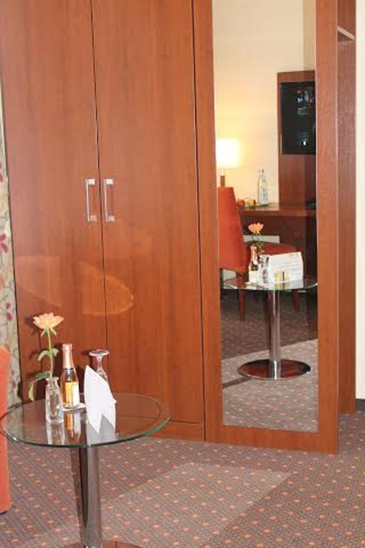Stadt-Gut-Hotel Gasthof Goldener Adler Schwäbisch Hall Eksteriør bilde