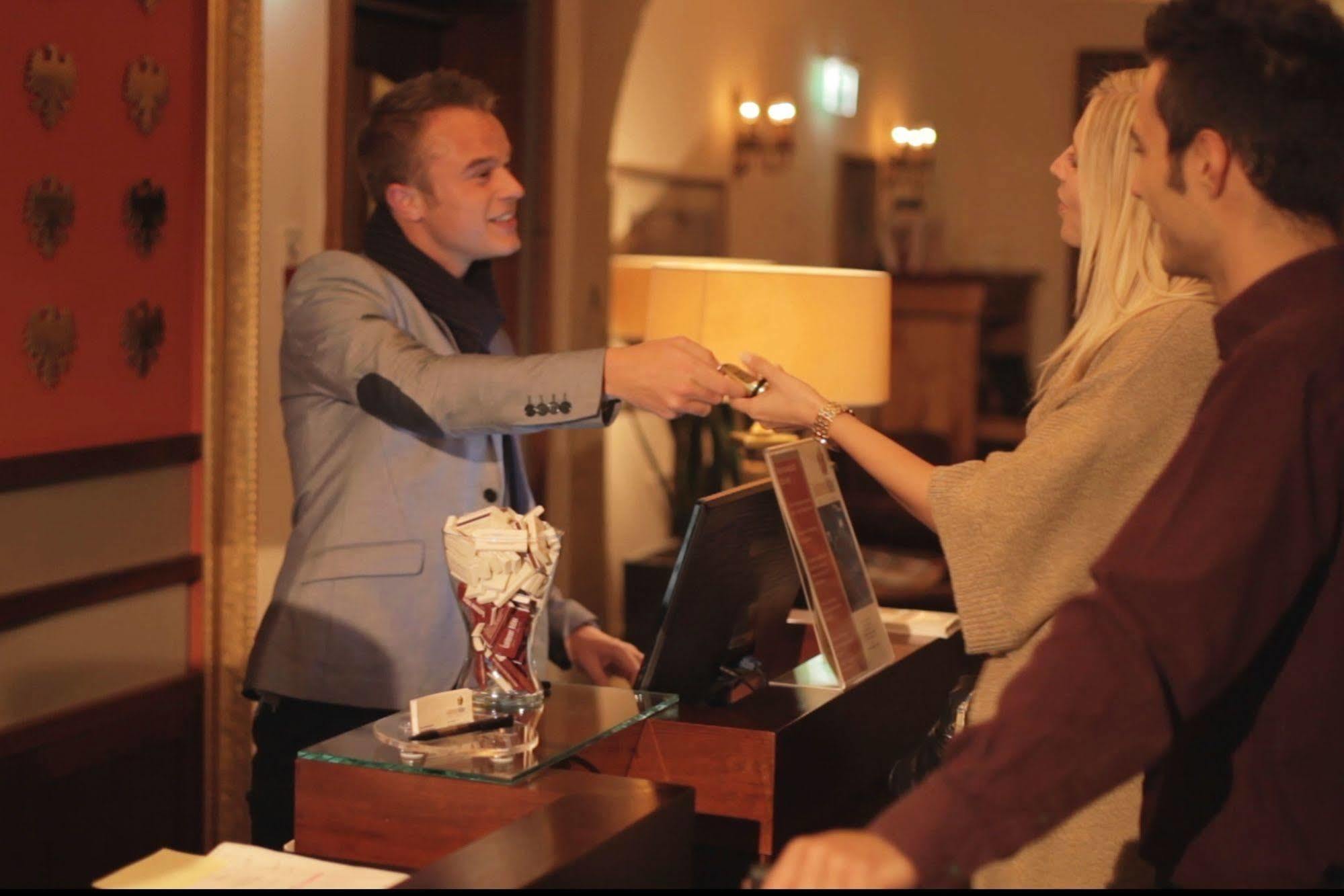 Stadt-Gut-Hotel Gasthof Goldener Adler Schwäbisch Hall Eksteriør bilde